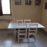 Logis Relais Des Cailleres 招待所
