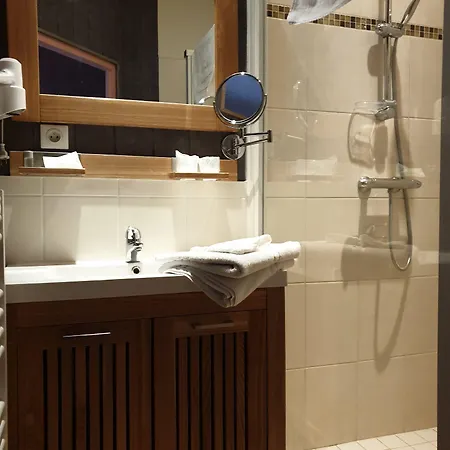 Logis Relais Des Cailleres 4*
