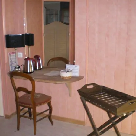 Gasthof Logis Relais Des Cailleres Saint Pavace