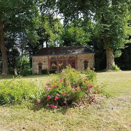 Logis Relais Des Cailleres 3* Saint Pavace